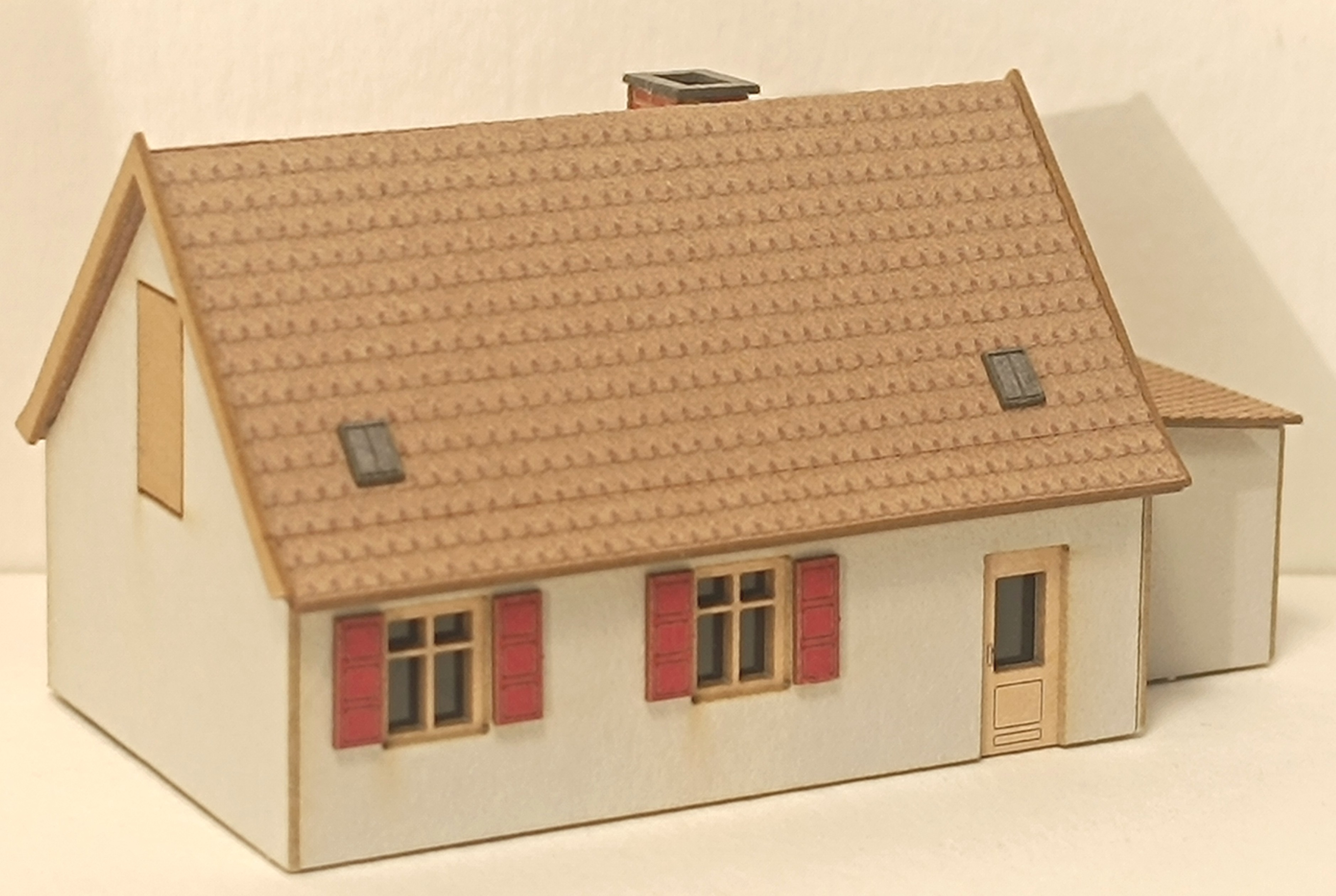 Laffont Z8701 - Einfamilienhaus mit Anbau, Putzfas