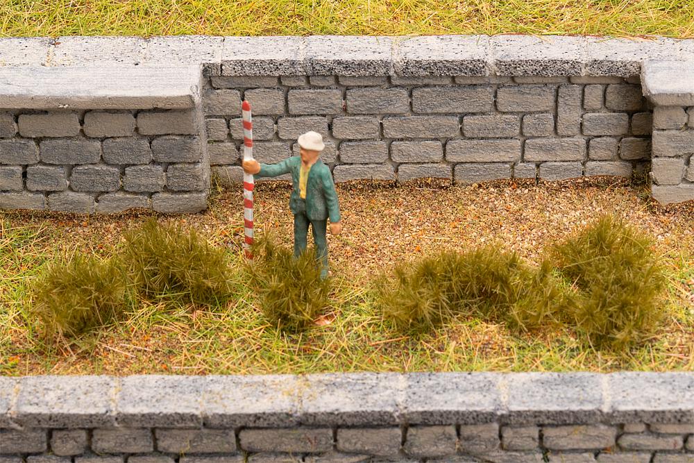 Faller 171387 - Grasbüschel, dunkelgrün