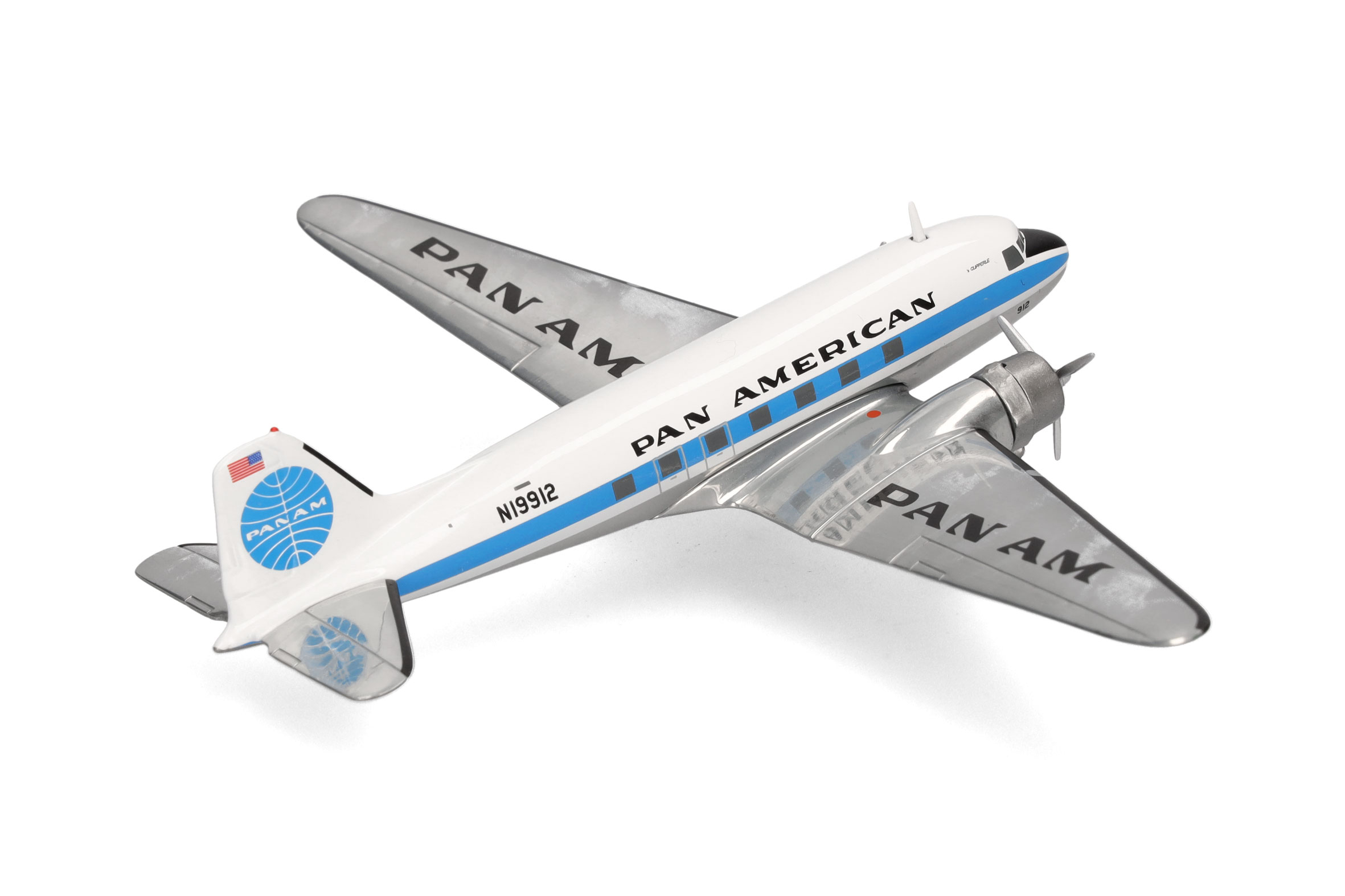 herpa 573382 - DC-3 Pan Am Clipperle