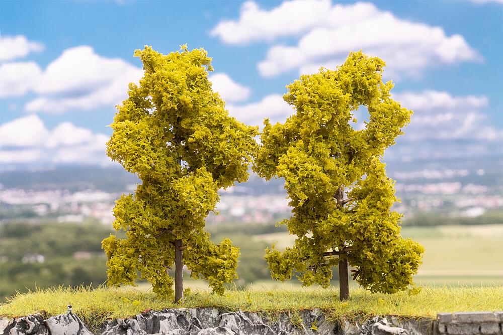 Faller 181579 - 4 Laubbäume, hellgrün