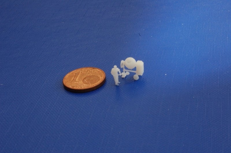 RATIMO 50016 - Mischmaschine mit Arbeiter mit Scha